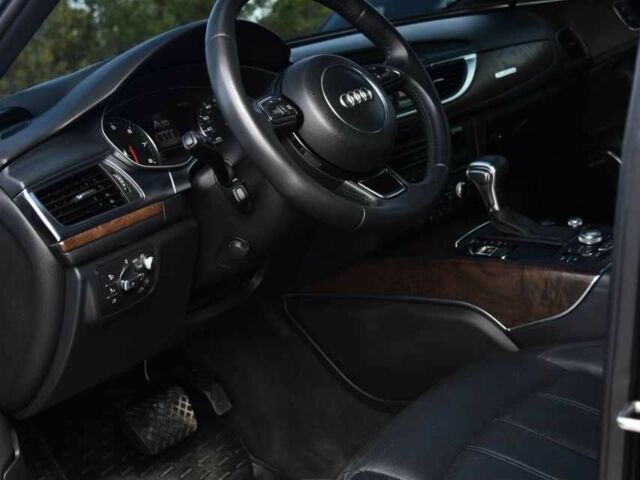 Черный Ауди А6, объемом двигателя 3 л и пробегом 178 тыс. км за 14500 $, фото 6 на Automoto.ua