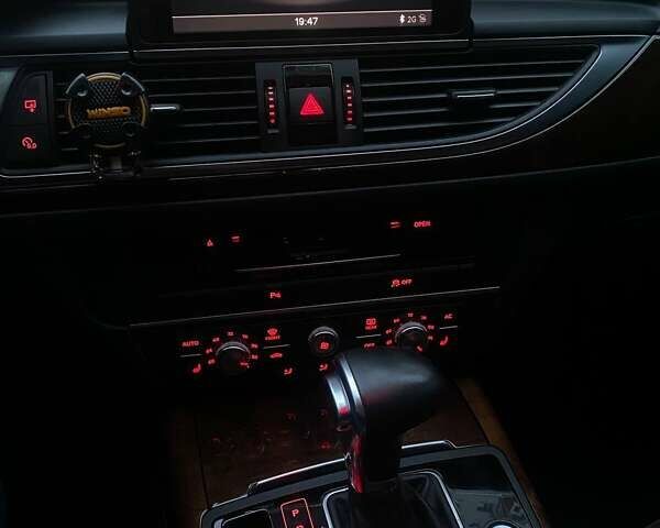 Чорний Ауді А6, об'ємом двигуна 2 л та пробігом 233 тис. км за 12500 $, фото 19 на Automoto.ua