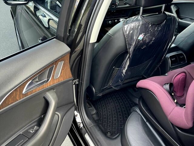 Черный Ауди А6, объемом двигателя 2.8 л и пробегом 211 тыс. км за 15500 $, фото 12 на Automoto.ua