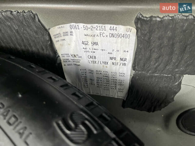 Черный Ауди А6, объемом двигателя 2 л и пробегом 299 тыс. км за 11800 $, фото 38 на Automoto.ua