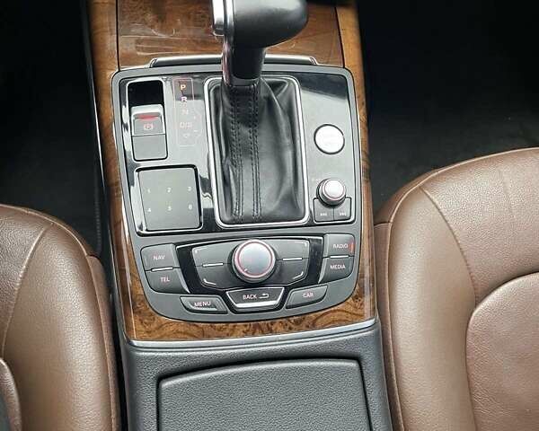 Чорний Ауді А6, об'ємом двигуна 1.98 л та пробігом 235 тис. км за 12800 $, фото 32 на Automoto.ua