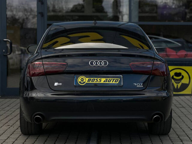 Черный Ауди А6, объемом двигателя 3 л и пробегом 210 тыс. км за 13000 $, фото 3 на Automoto.ua