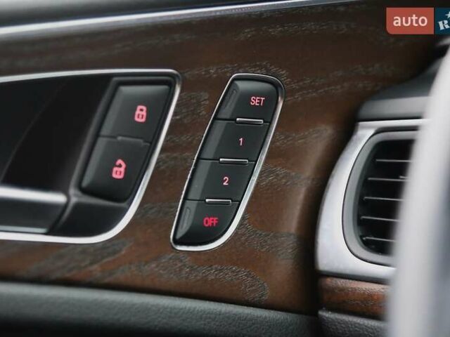 Черный Ауди А6, объемом двигателя 2.77 л и пробегом 250 тыс. км за 19990 $, фото 9 на Automoto.ua