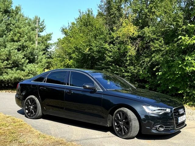 Черный Ауди А6, объемом двигателя 3 л и пробегом 201 тыс. км за 12500 $, фото 4 на Automoto.ua