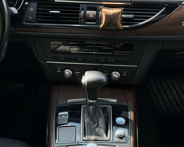 Чорний Ауді А6, об'ємом двигуна 3 л та пробігом 180 тис. км за 15700 $, фото 15 на Automoto.ua
