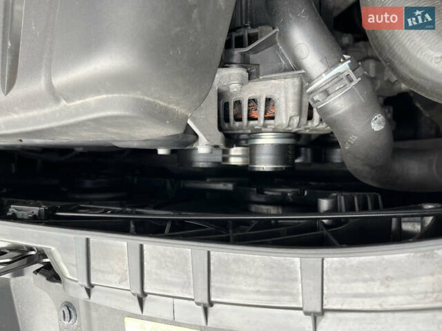 Чорний Ауді А6, об'ємом двигуна 2 л та пробігом 285 тис. км за 13999 $, фото 53 на Automoto.ua