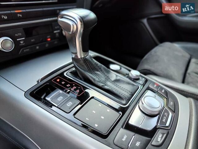 Черный Ауди А6, объемом двигателя 3 л и пробегом 210 тыс. км за 15990 $, фото 40 на Automoto.ua