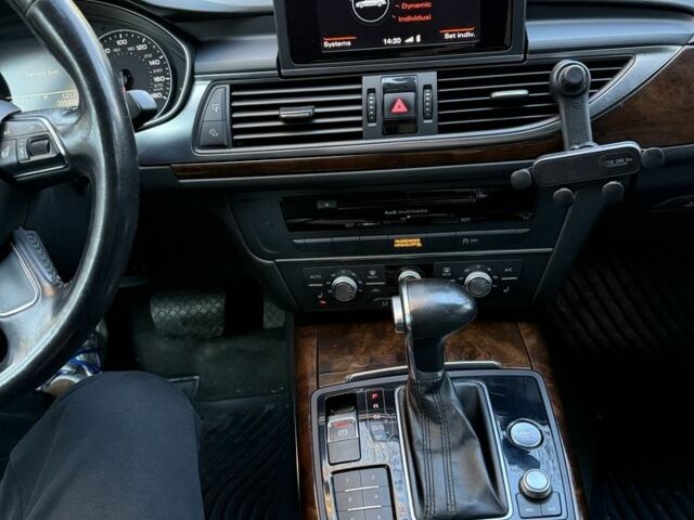 Черный Ауди А6, объемом двигателя 2 л и пробегом 205 тыс. км за 12300 $, фото 5 на Automoto.ua