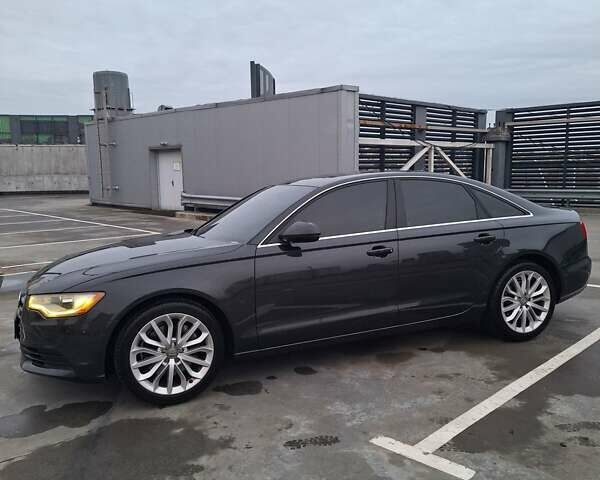 Черный Ауди А6, объемом двигателя 2 л и пробегом 185 тыс. км за 12600 $, фото 5 на Automoto.ua