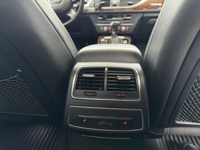 Черный Ауди А6, объемом двигателя 2 л и пробегом 165 тыс. км за 12100 $, фото 11 на Automoto.ua