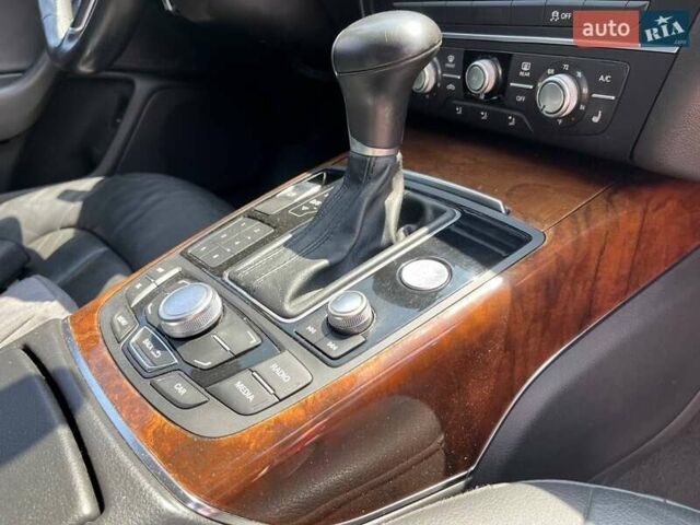 Черный Ауди А6, объемом двигателя 2 л и пробегом 152 тыс. км за 14999 $, фото 10 на Automoto.ua