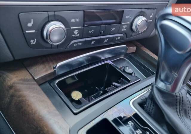 Чорний Ауді А6, об'ємом двигуна 3 л та пробігом 92 тис. км за 25500 $, фото 44 на Automoto.ua