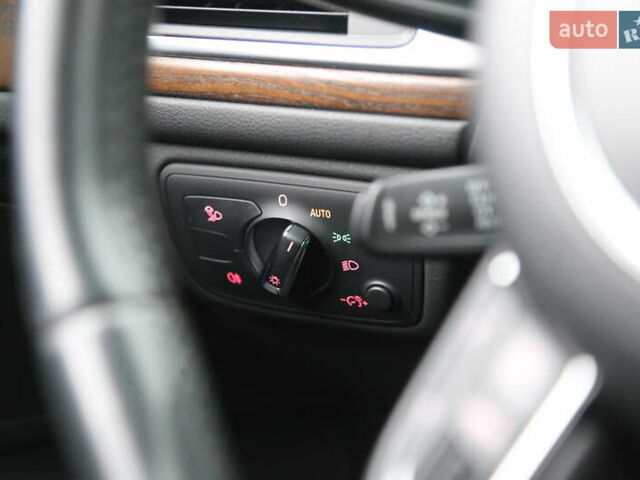 Черный Ауди А6, объемом двигателя 2.77 л и пробегом 250 тыс. км за 19990 $, фото 6 на Automoto.ua