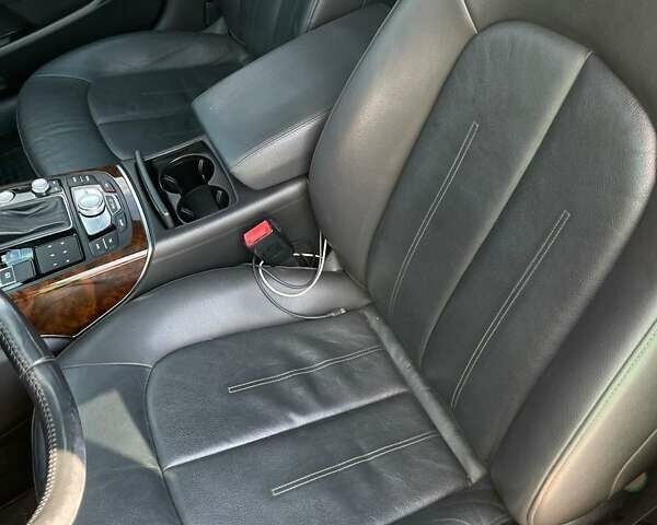 Чорний Ауді А6, об'ємом двигуна 1.98 л та пробігом 179 тис. км за 16000 $, фото 25 на Automoto.ua