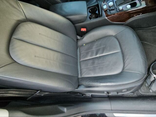 Ауді А6 2014 у Львові на Automoto.ua Чорний Ауді А6, об'ємом двигуна 3 л та пробігом 217 тис. км за 13900 $, фото 16 на Automoto.ua