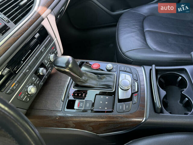 Чорний Ауді А6, об'ємом двигуна 1.97 л та пробігом 219 тис. км за 21000 $, фото 19 на Automoto.ua