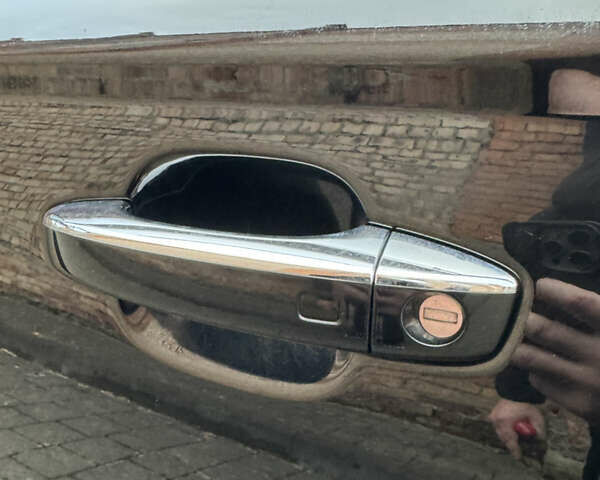 Черный Ауди А6, объемом двигателя 1.98 л и пробегом 240 тыс. км за 15500 $, фото 28 на Automoto.ua