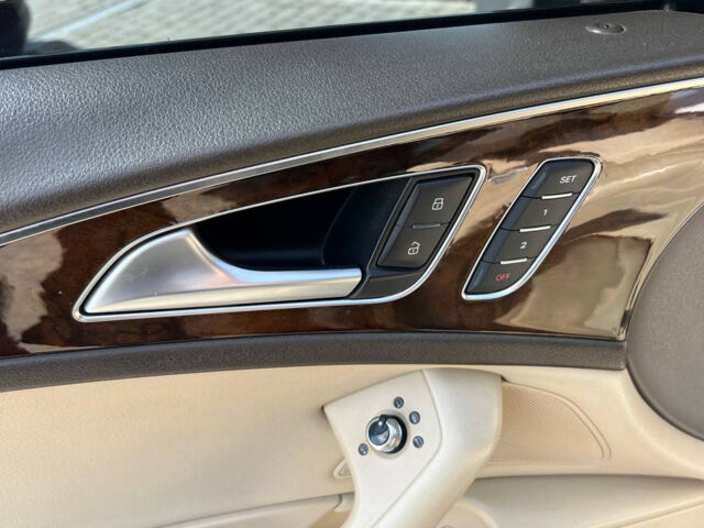 Черный Ауди А6, объемом двигателя 2 л и пробегом 255 тыс. км за 16800 $, фото 7 на Automoto.ua