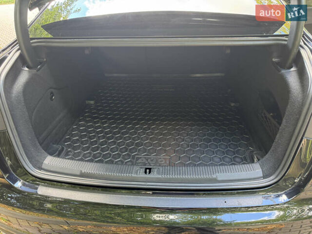 Черный Ауди А6, объемом двигателя 1.97 л и пробегом 221 тыс. км за 23000 $, фото 34 на Automoto.ua