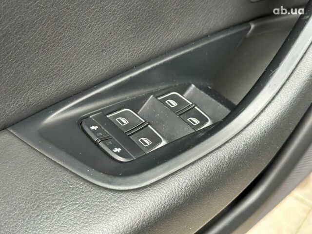 Чорний Ауді А6, об'ємом двигуна 2 л та пробігом 152 тис. км за 18990 $, фото 8 на Automoto.ua