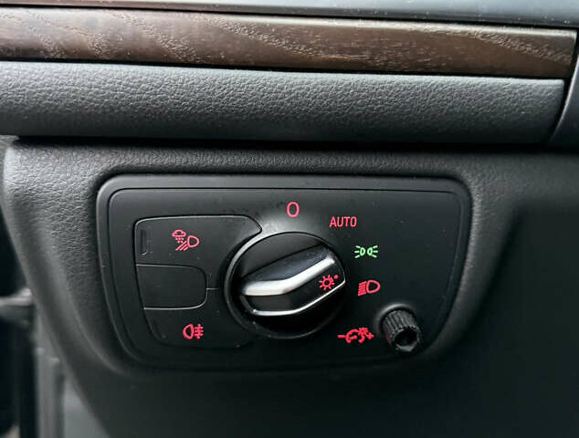 Черный Ауди А6, объемом двигателя 2 л и пробегом 250 тыс. км за 16000 $, фото 15 на Automoto.ua