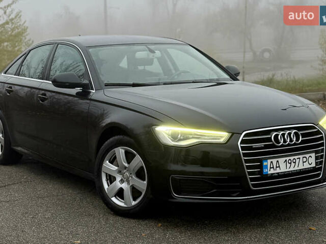 Черный Ауди А6, объемом двигателя 2 л и пробегом 250 тыс. км за 16000 $, фото 4 на Automoto.ua