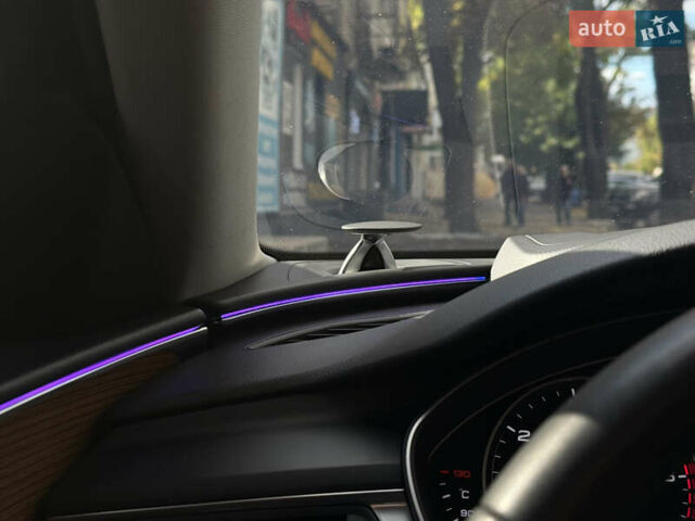 Чорний Ауді А6, об'ємом двигуна 3 л та пробігом 228 тис. км за 24500 $, фото 40 на Automoto.ua