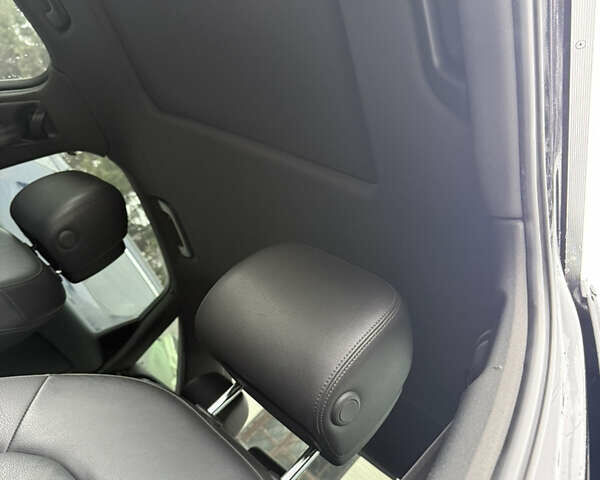 Черный Ауди А6, объемом двигателя 1.98 л и пробегом 162 тыс. км за 15900 $, фото 15 на Automoto.ua