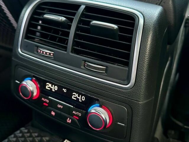 Чорний Ауді А6, об'ємом двигуна 3 л та пробігом 231 тис. км за 17999 $, фото 16 на Automoto.ua