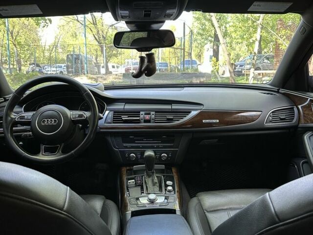 Черный Ауди А6, объемом двигателя 3 л и пробегом 230 тыс. км за 18200 $, фото 5 на Automoto.ua