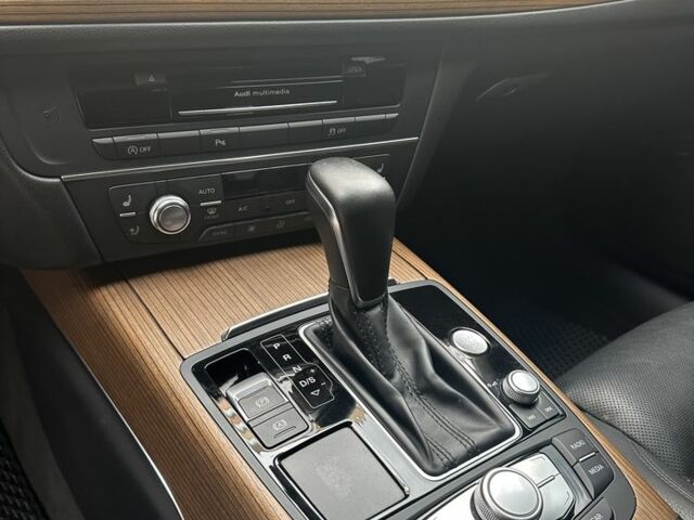 Чорний Ауді А6, об'ємом двигуна 3 л та пробігом 150 тис. км за 31200 $, фото 4 на Automoto.ua