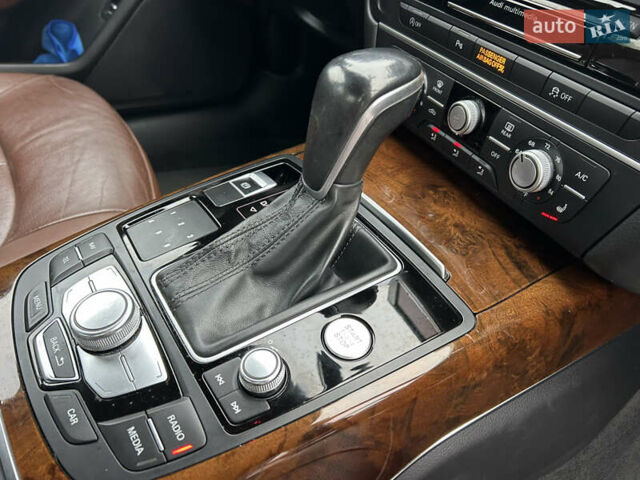 Чорний Ауді А6, об'ємом двигуна 1.98 л та пробігом 249 тис. км за 17000 $, фото 27 на Automoto.ua