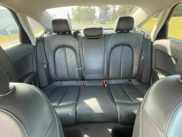 Чорний Ауді А6, об'ємом двигуна 2 л та пробігом 70 тис. км за 11600 $, фото 14 на Automoto.ua