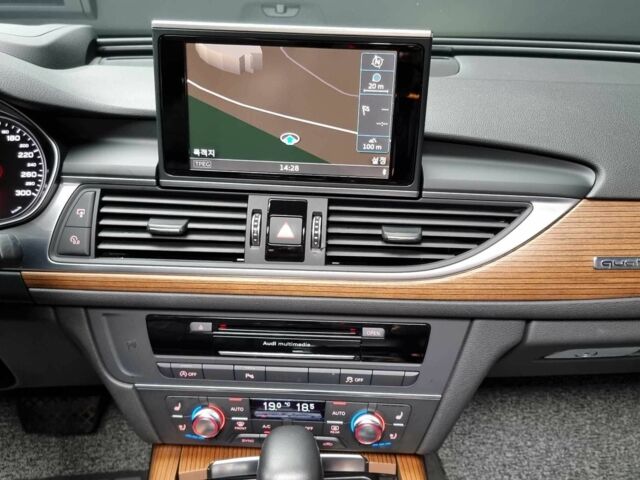 Чорний Ауді А6, об'ємом двигуна 3 л та пробігом 109 тис. км за 19300 $, фото 14 на Automoto.ua