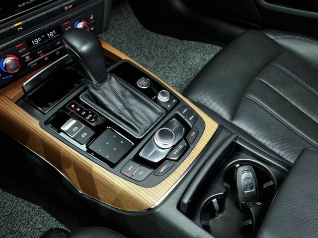 Чорний Ауді А6, об'ємом двигуна 3 л та пробігом 109 тис. км за 19300 $, фото 8 на Automoto.ua