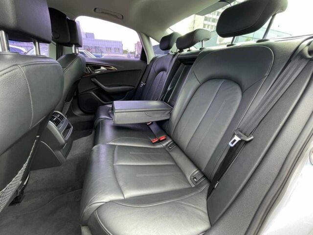 Черный Ауди А6, объемом двигателя 2 л и пробегом 110 тыс. км за 14000 $, фото 8 на Automoto.ua