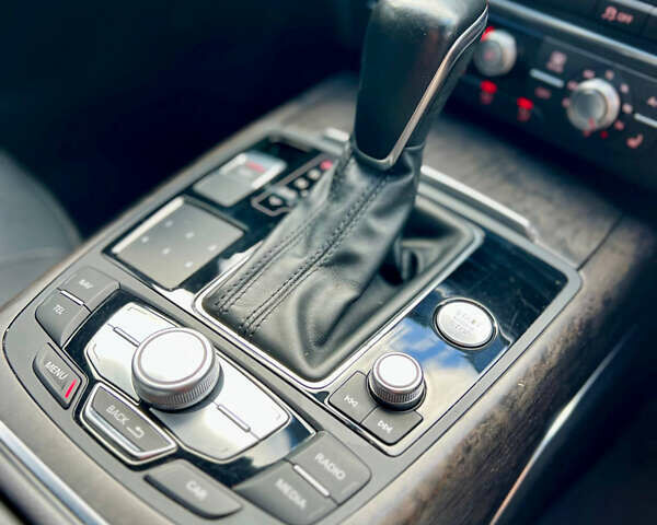 Чорний Ауді А6, об'ємом двигуна 2 л та пробігом 141 тис. км за 23000 $, фото 35 на Automoto.ua