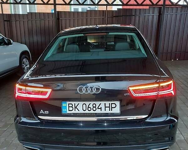Чорний Ауді А6, об'ємом двигуна 2 л та пробігом 107 тис. км за 19998 $, фото 5 на Automoto.ua