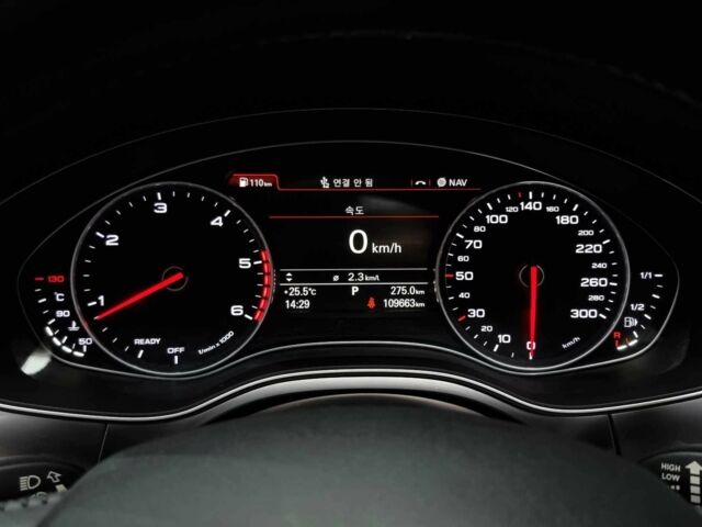 Чорний Ауді А6, об'ємом двигуна 3 л та пробігом 109 тис. км за 19300 $, фото 7 на Automoto.ua