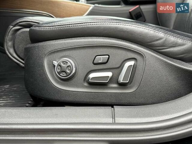 Чорний Ауді А6, об'ємом двигуна 3 л та пробігом 164 тис. км за 21500 $, фото 17 на Automoto.ua