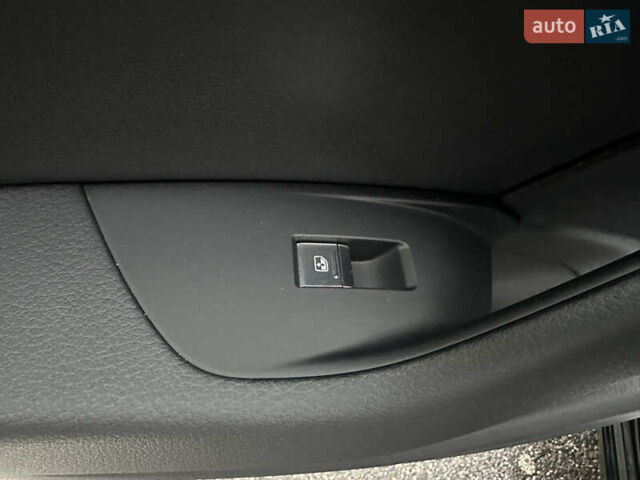 Чорний Ауді А6, об'ємом двигуна 3 л та пробігом 92 тис. км за 32999 $, фото 31 на Automoto.ua