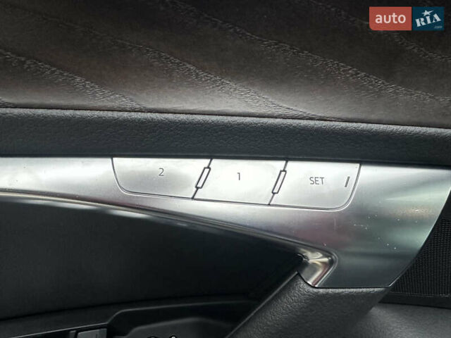 Чорний Ауді А6, об'ємом двигуна 3 л та пробігом 92 тис. км за 32999 $, фото 12 на Automoto.ua