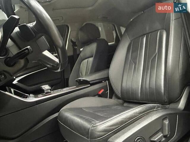 Черный Ауди А6, объемом двигателя 1.98 л и пробегом 94 тыс. км за 29000 $, фото 9 на Automoto.ua