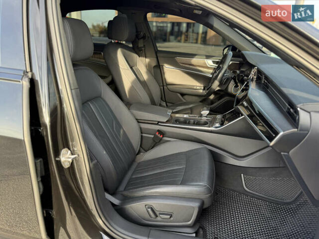 Черный Ауди А6, объемом двигателя 2 л и пробегом 126 тыс. км за 27999 $, фото 7 на Automoto.ua