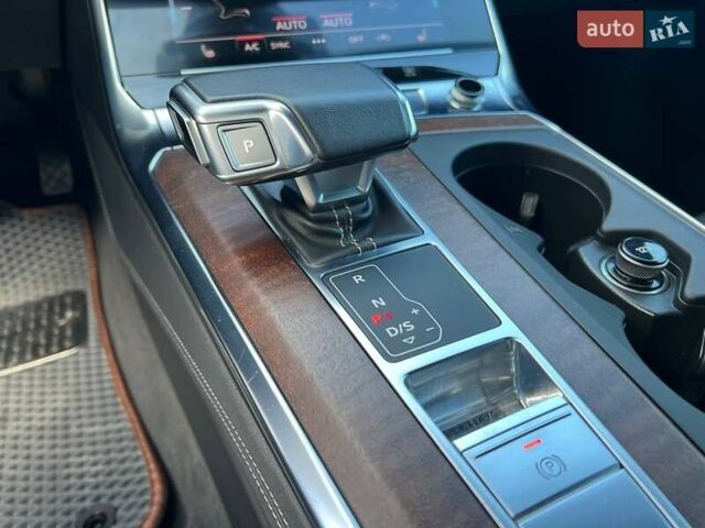 Ауді А6 2019 у Львові на Automoto.ua Чорний Ауді А6, об'ємом двигуна 3 л та пробігом 111 тис. км за 35990 $, фото 31 на Automoto.ua