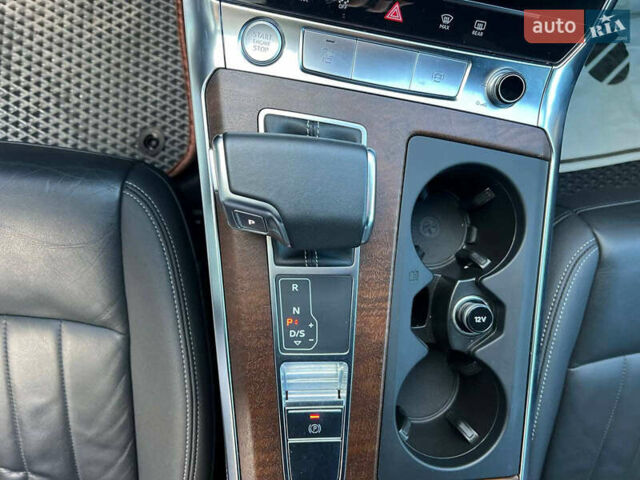 Ауді А6 2019 у Львові на Automoto.ua Чорний Ауді А6, об'ємом двигуна 3 л та пробігом 111 тис. км за 35990 $, фото 36 на Automoto.ua