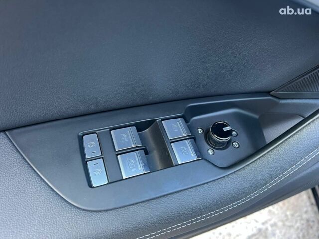 Черный Ауди А6, объемом двигателя 3 л и пробегом 111 тыс. км за 35990 $, фото 16 на Automoto.ua