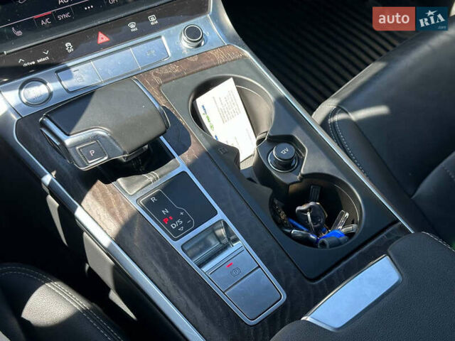 Черный Ауди А6, объемом двигателя 1.98 л и пробегом 33 тыс. км за 33900 $, фото 23 на Automoto.ua