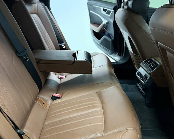 Черный Ауди А6, объемом двигателя 1.98 л и пробегом 53 тыс. км за 39990 $, фото 34 на Automoto.ua