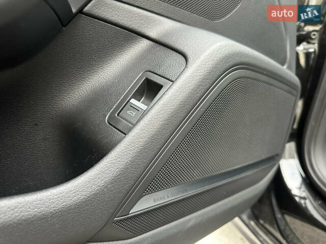 Чорний Ауді А6, об'ємом двигуна 3 л та пробігом 128 тис. км за 38999 $, фото 14 на Automoto.ua